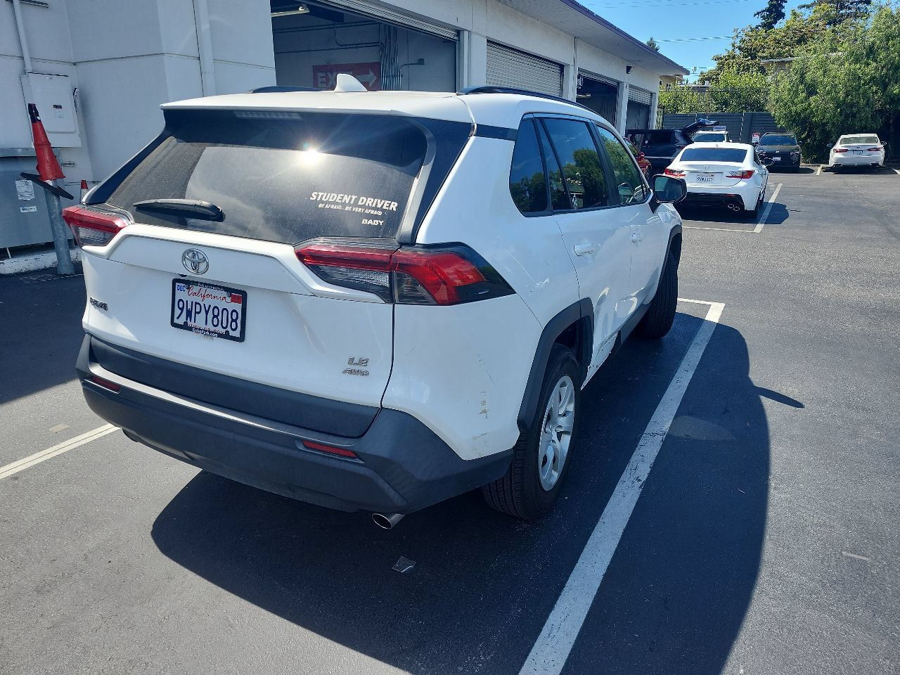 Used 2019 Toyota RAV4 LE w/ All Weather Liner Package AWD/4WD image 2