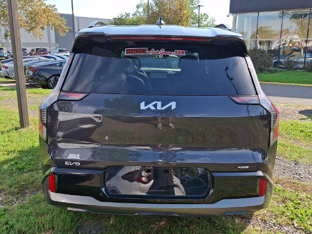 Certified 2026 Kia EV9 GT-Line AWD/4WD image 4