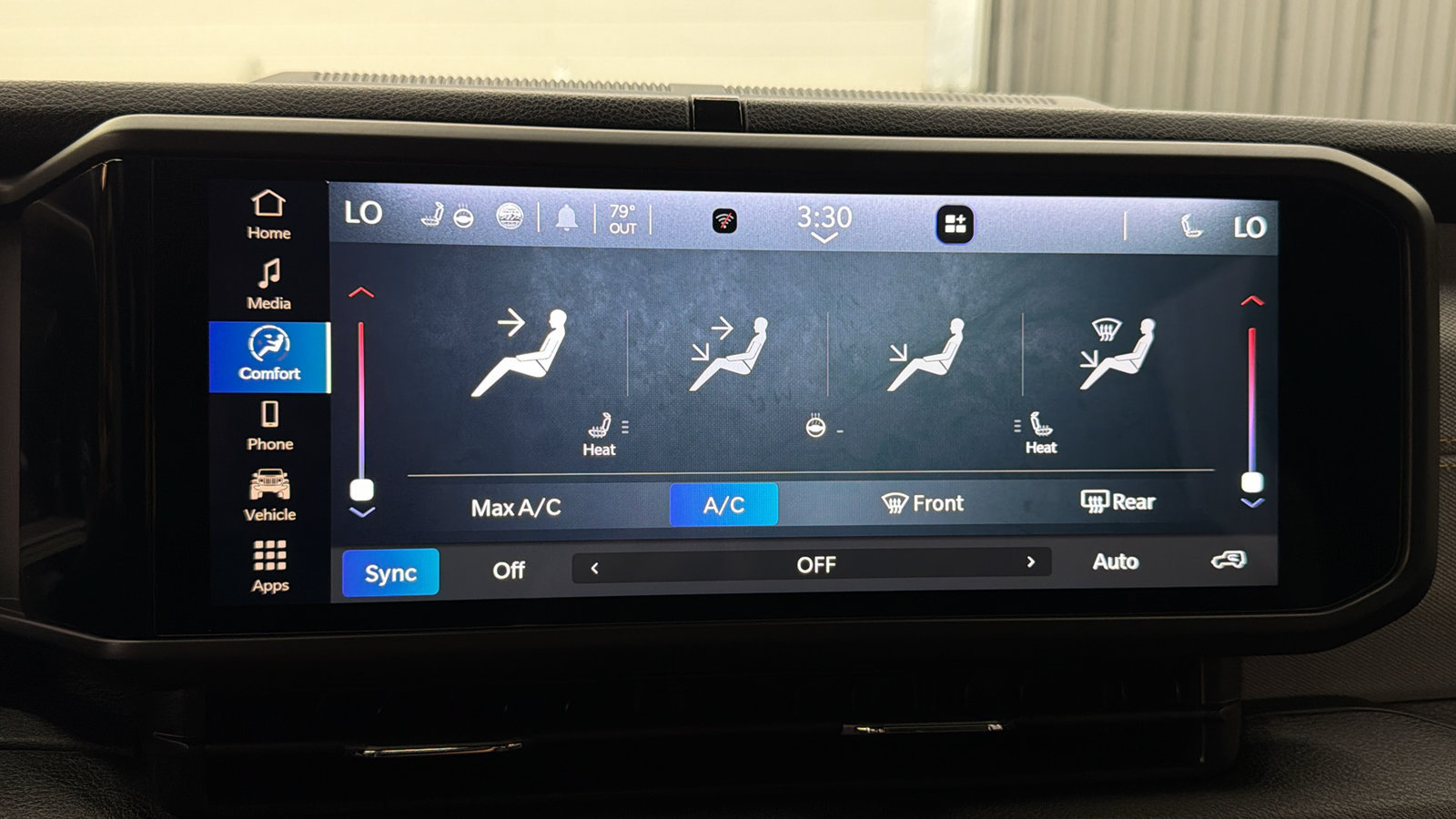 Used 2024 Jeep Wrangler Unlimited AWD/4WD image 32
