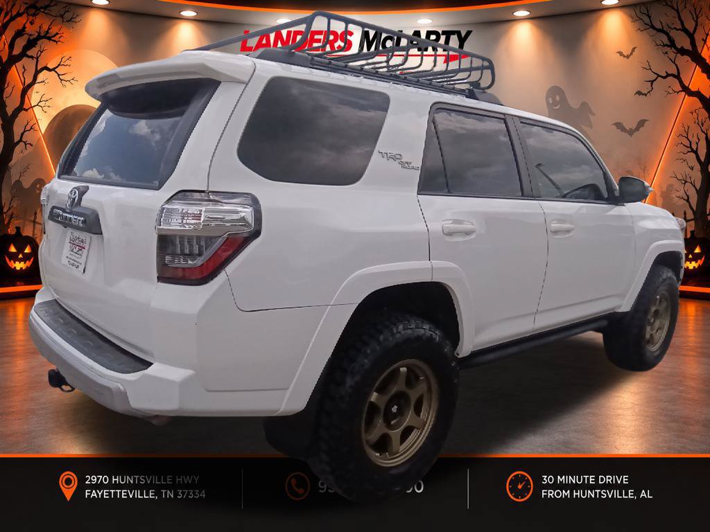 Used 2021 Toyota 4Runner TRD Off-Road AWD/4WD image 3