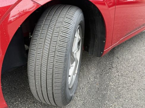 Certified 2025 Hyundai Elantra SE image 29