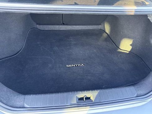 Used 2023 Nissan Sentra SV image 8