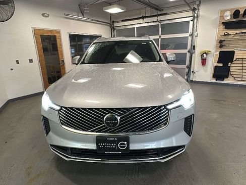 Certified 2025 Volvo XC90 B5 Plus image 1