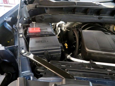 Used 2020 GMC Sierra 1500 SLE image 60