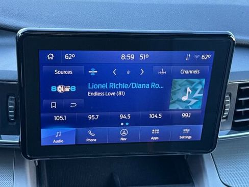 Certified 2022 Ford Explorer XLT w/ Equipment Group 202A image 16