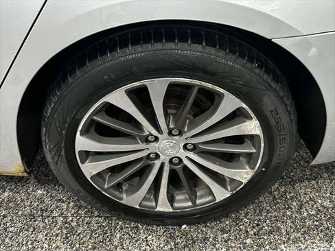 Used 2017 Buick LaCrosse Premium w/ Driver Confidence Package #2 AWD/4WD image 8