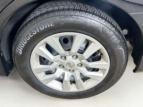 Used 2013 Nissan Altima 2.5 S FWD image 11