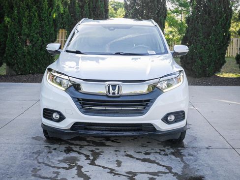Used 2022 Honda HR-V EX image 3