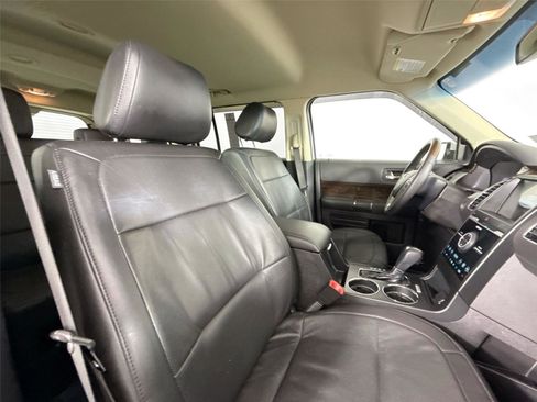 Used 2017 Ford Flex Limited image 52
