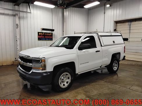 Used 2017 Chevrolet Silverado 1500 W/T w/ Trailering Package RWD image 4