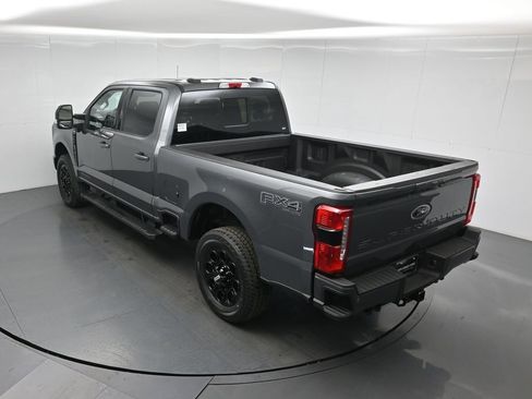 New 2026 Ford F250 Lariat w/ Black Appearance Package image 40