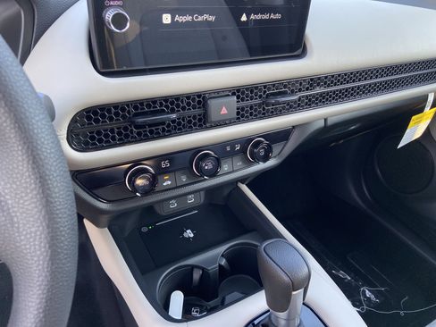 New 2026 Honda HR-V LX image 33