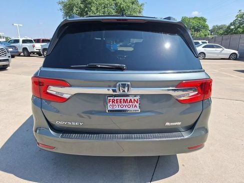 Used 2019 Honda Odyssey EX-L image 5