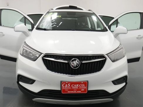 Used 2022 Buick Encore Preferred AWD/4WD image 27