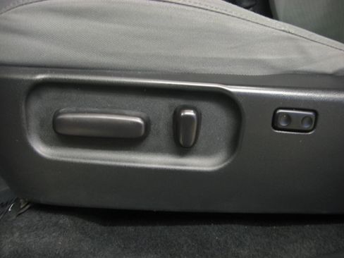 Used 2020 Toyota Tacoma SR5 image 13