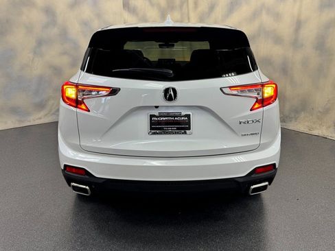 Used 2025 Acura RDX SH-AWD image 6