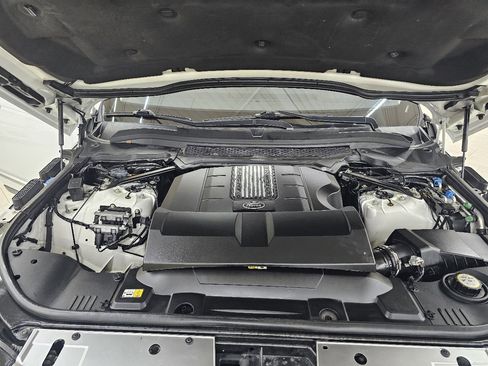 Used 2016 Land Rover Range Rover HSE image 43