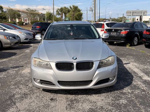 Used 2011 BMW 328i xDrive Sedan AWD/4WD image 1