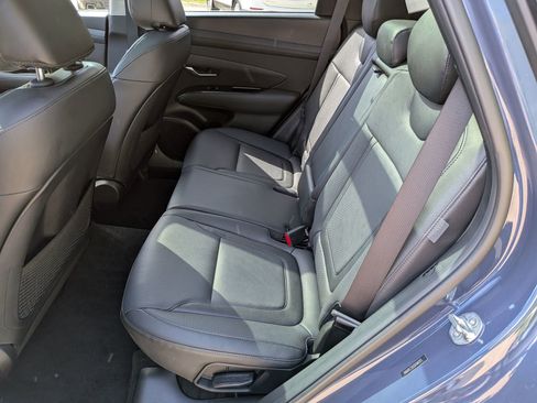 Used 2025 Hyundai Tucson Limited AWD/4WD image 28