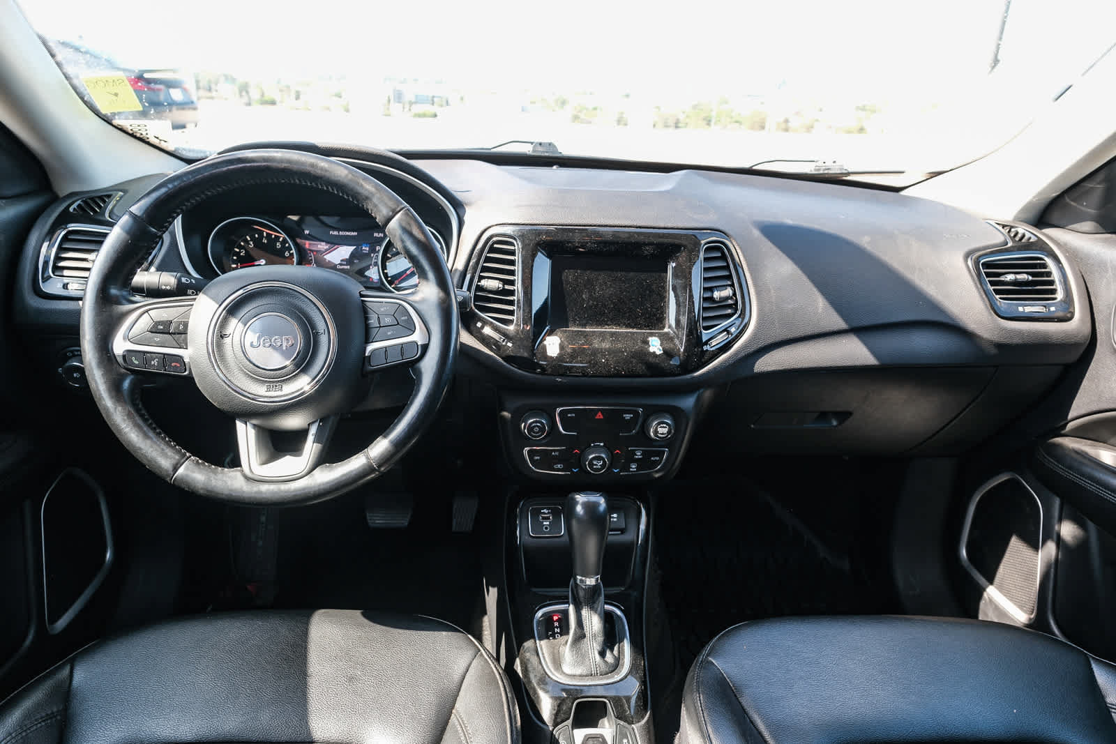 Used 2021 Jeep Compass Latitude FWD image 13