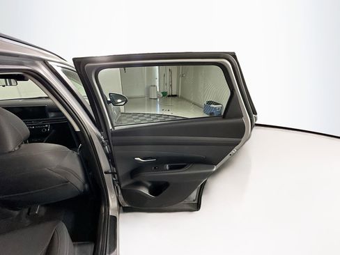 Used 2025 Hyundai Tucson SEL FWD image 30