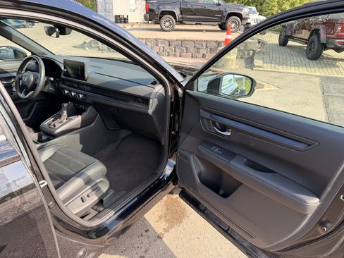 Used 2024 Honda CR-V Sport-L image 15