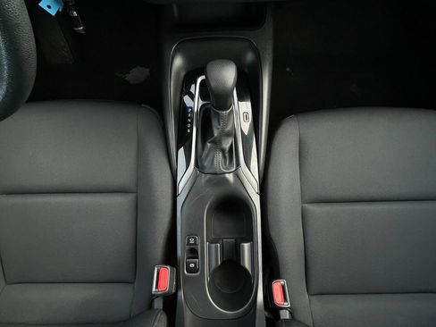 Used 2024 Toyota Corolla LE FWD image 19
