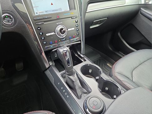 Used 2019 Ford Explorer Sport w/ Equipment Group 401A AWD/4WD image 25