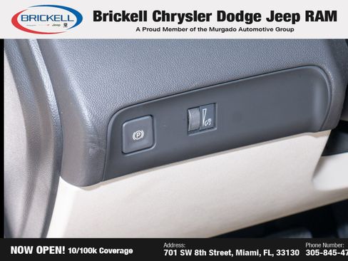 Used 2023 Buick Enclave Essence w/ Experience Buick Package FWD image 27