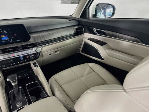 Certified 2024 Kia Telluride SX FWD image 26