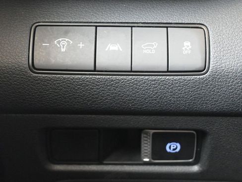 Used 2023 Hyundai Santa Fe SEL image 24