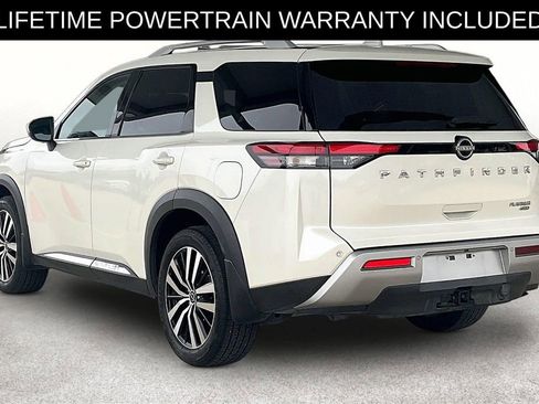 Used 2023 Nissan Pathfinder Platinum w/ Cargo Package AWD/4WD image 12