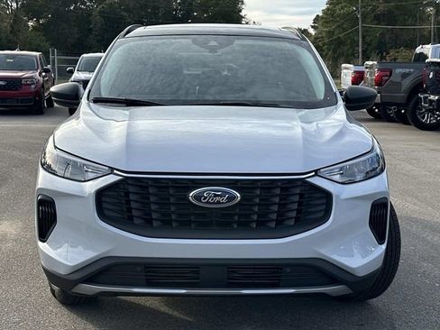 New 2026 Ford Escape Active image 2