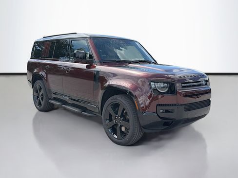 New 2026 Land Rover Defender 130 X-Dynamic SE AWD/4WD image 7