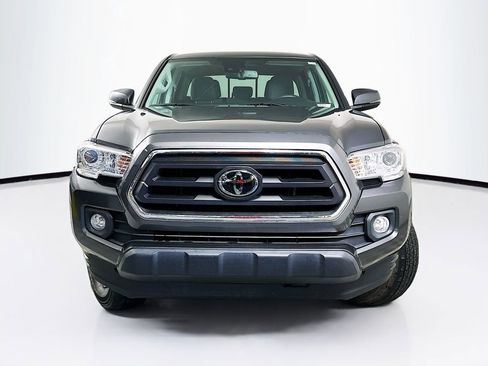 Used 2023 Toyota Tacoma SR5 w/ Technology Package image 5