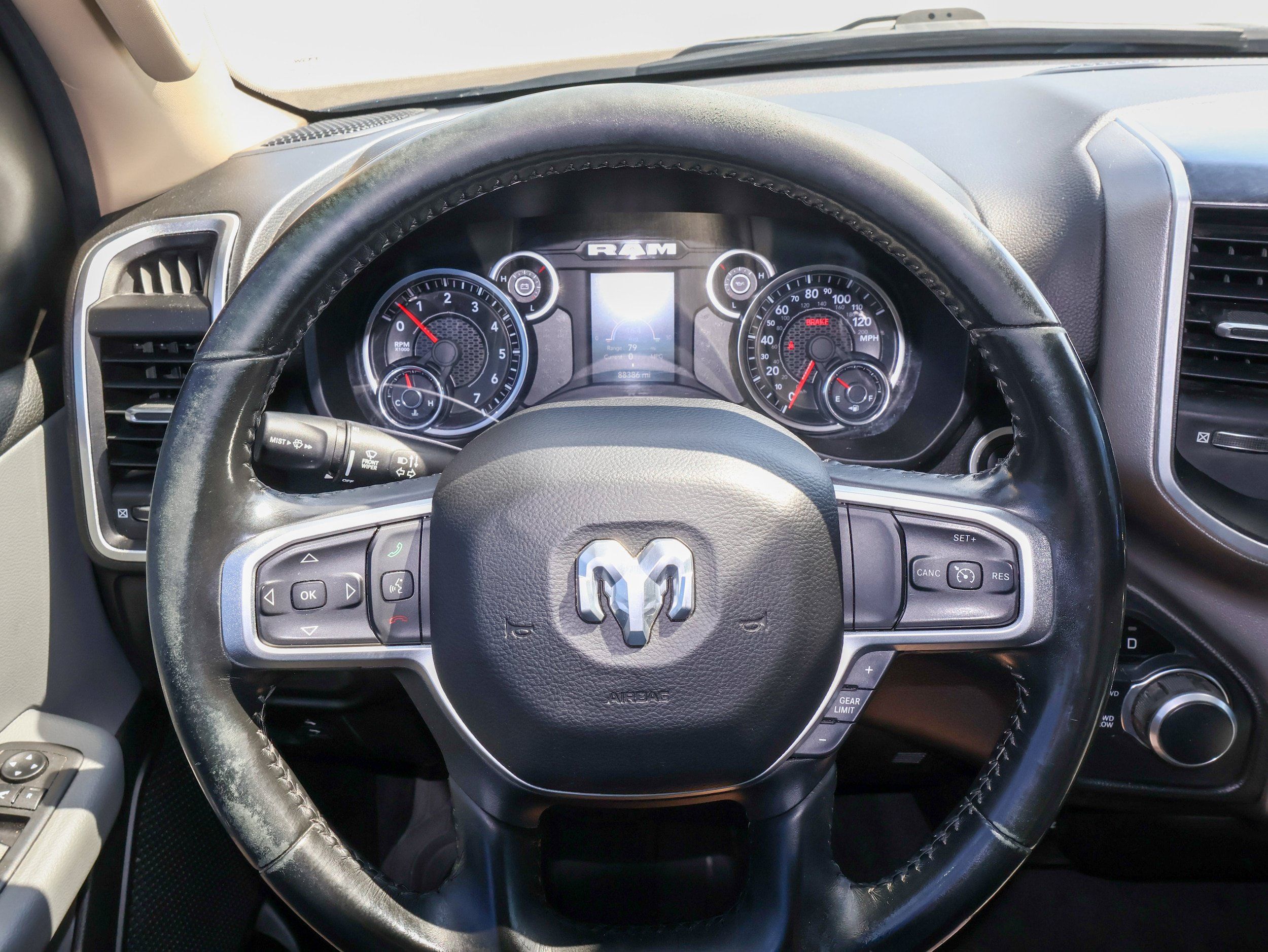 Used 2019 RAM 1500 Big Horn AWD/4WD image 20