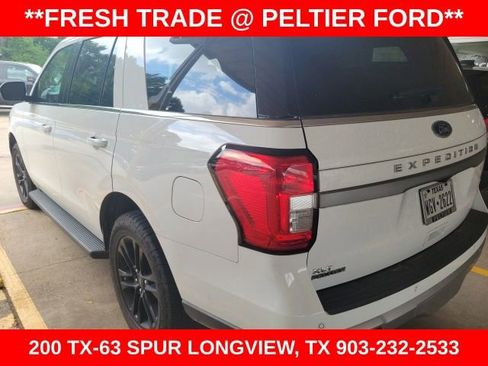 Used 2024 Ford Expedition XLT RWD image 18