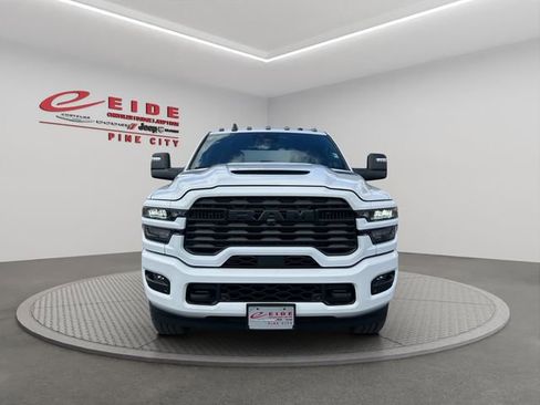 New 2026 RAM 2500 Tradesman AWD/4WD image 8
