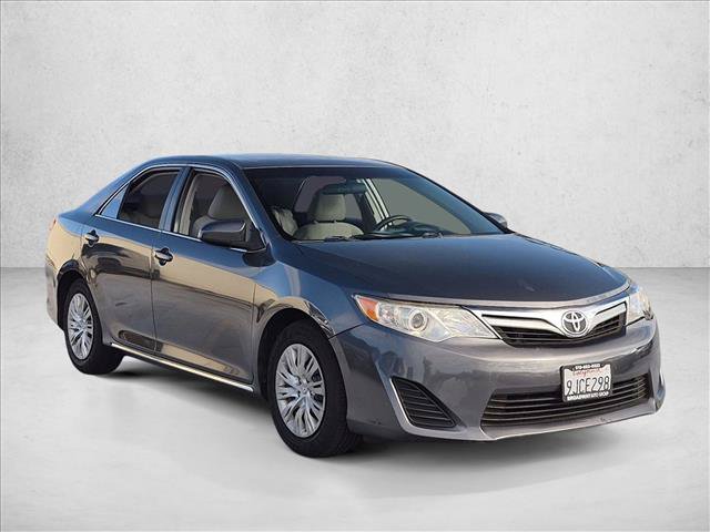 Used 2012 Toyota Camry LE FWD image 3