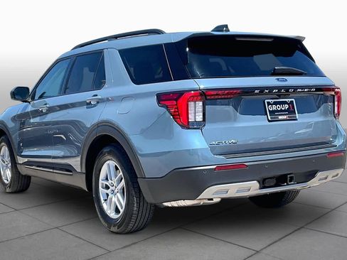 Certified 2026 Ford Explorer Active w/ Active Comfort Package RWD image 12