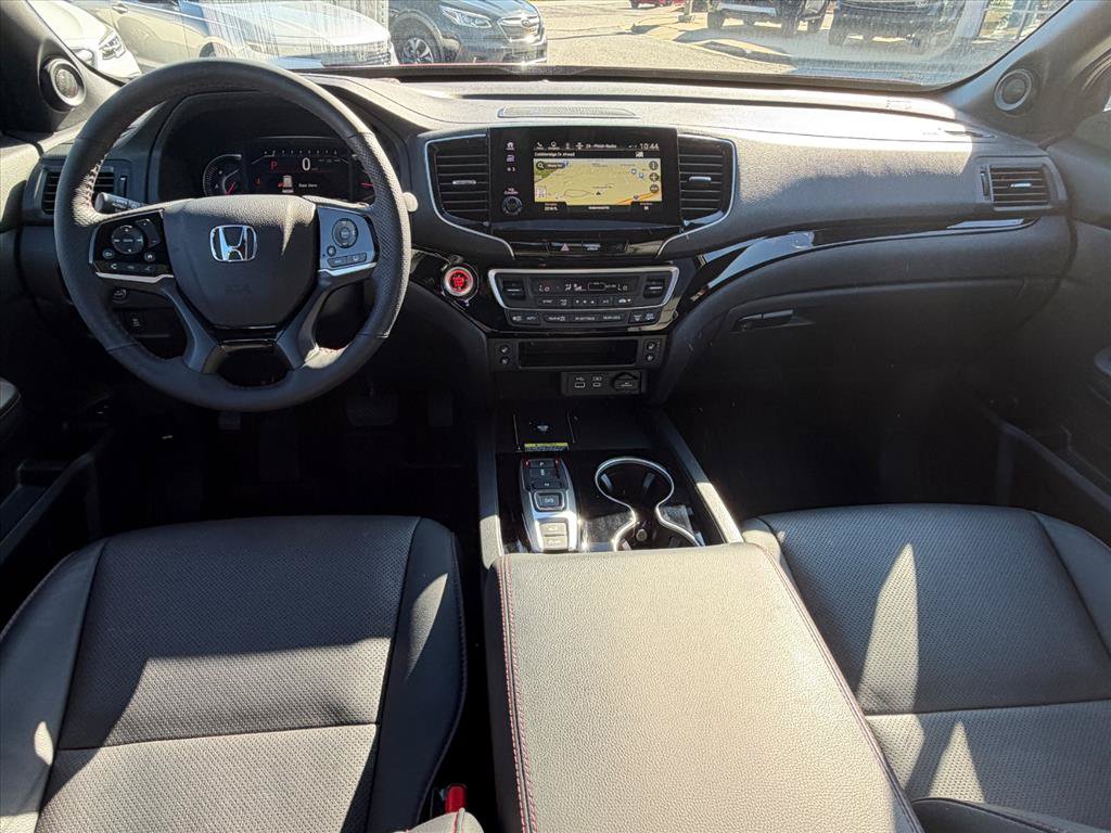 Used 2024 Honda Passport Black Edition image 7