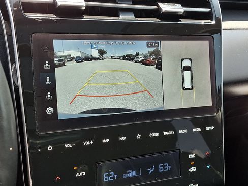 Used 2023 Hyundai Tucson Limited AWD/4WD image 18