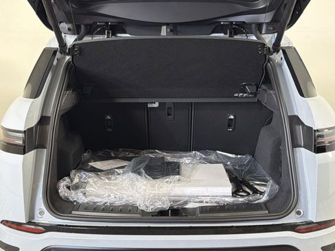 New 2026 Land Rover Range Rover Evoque S image 29