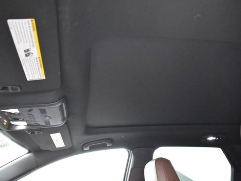 Certified 2024 Cadillac XT5 Premium Luxury w/ LPO, Floor Liner Package image 23