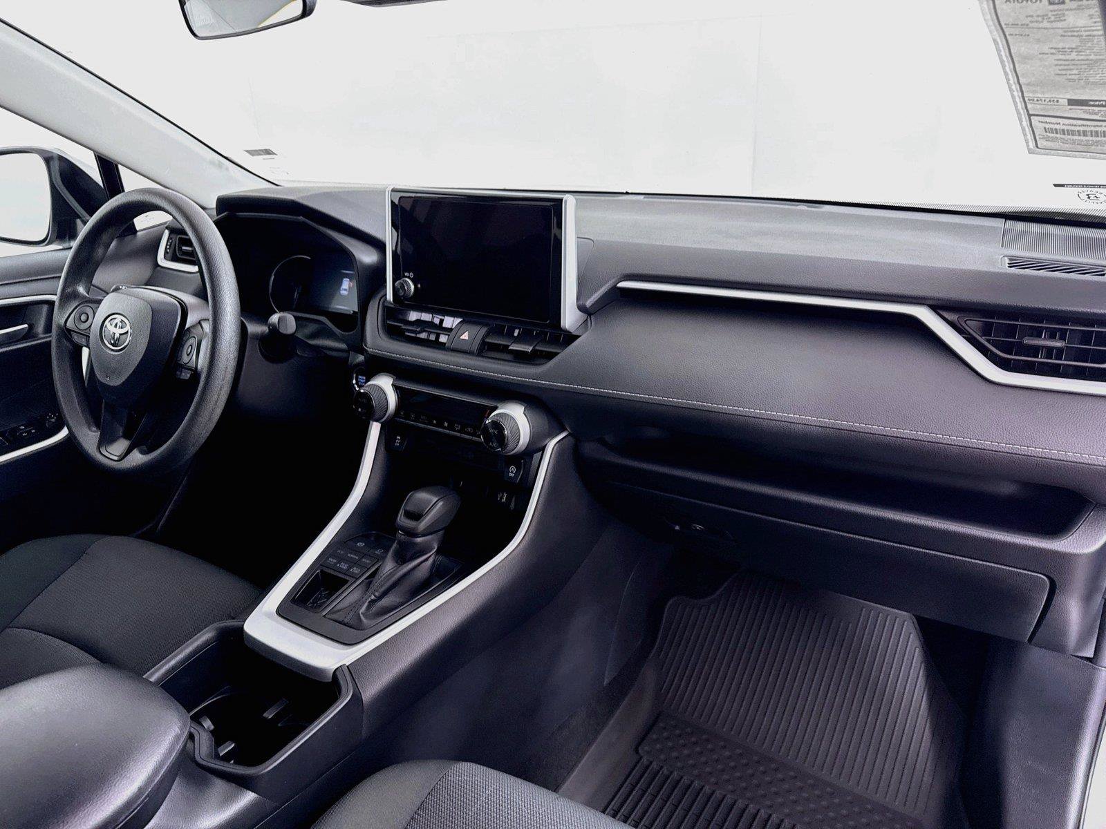 Certified 2025 Toyota RAV4 XLE AWD/4WD image 43