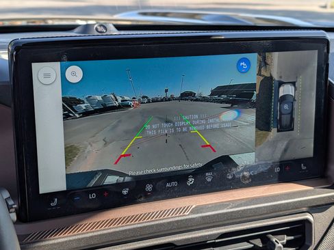 New 2025 Ford Bronco Sport Outer Banks w/ Outer Banks Tech Package+ image 17