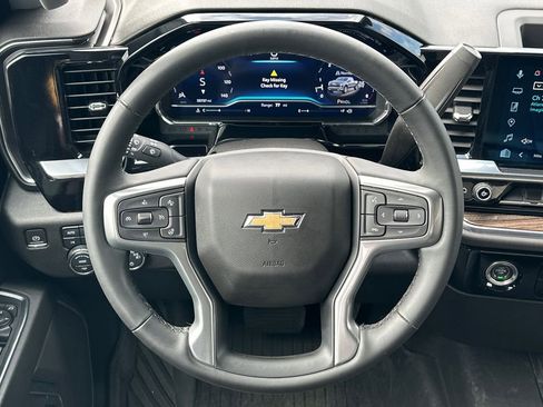Used 2024 Chevrolet Silverado 1500 LT AWD/4WD image 24