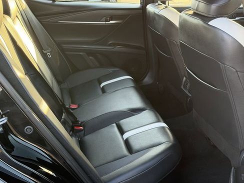 Used 2025 Toyota Camry SE FWD image 19