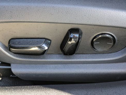 Used 2024 Lexus ES 350 w/ Premium Package image 17