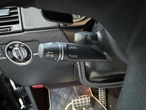 Used 2015 Mercedes-Benz G 550 image 32